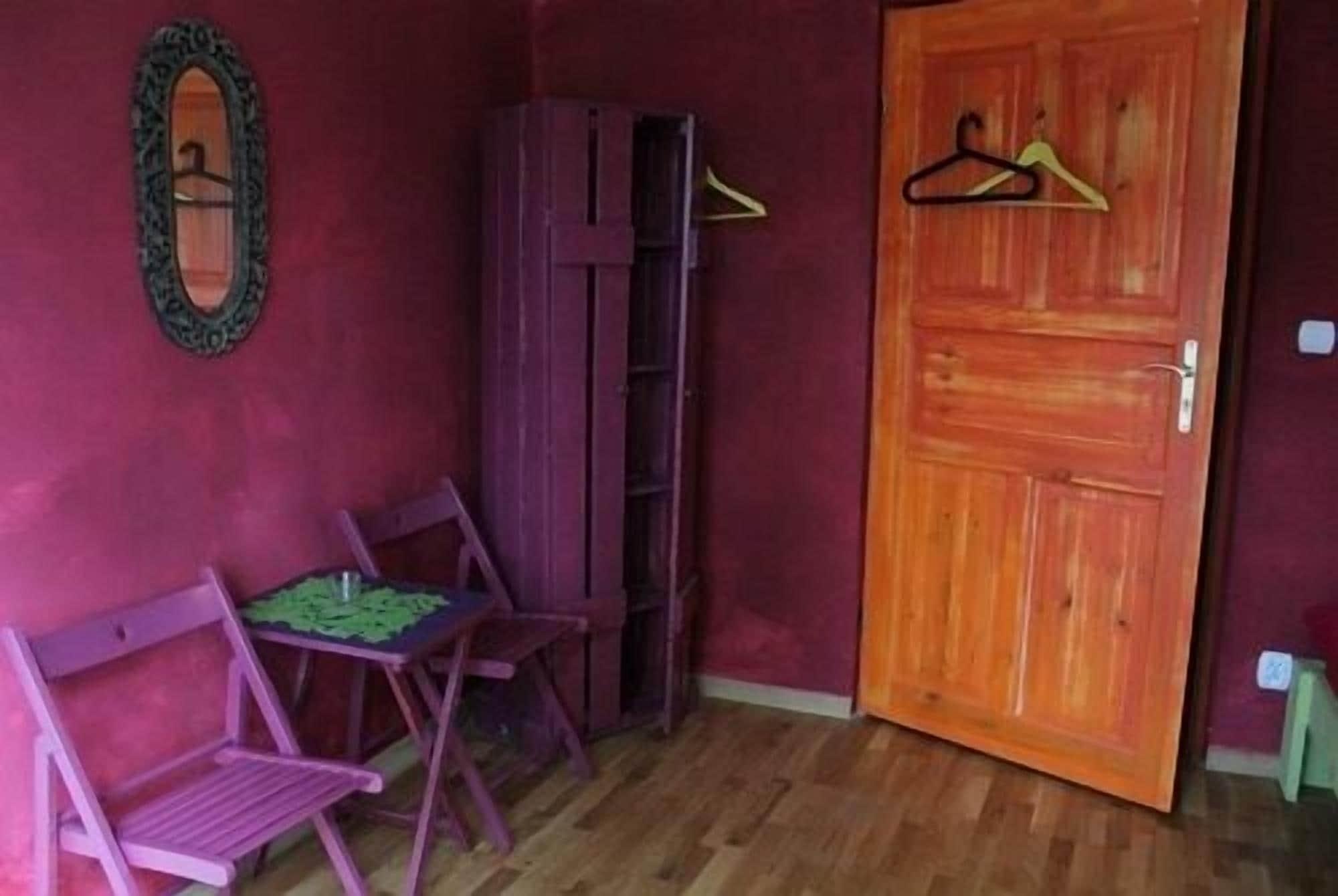 El Hostel Варшава Экстерьер фото