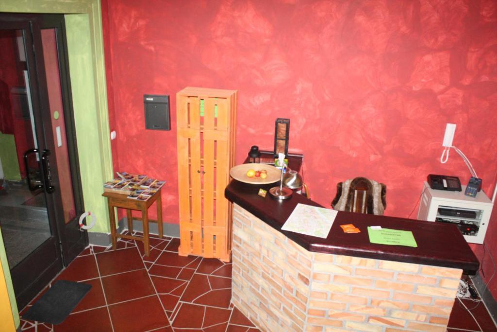 El Hostel Варшава Экстерьер фото