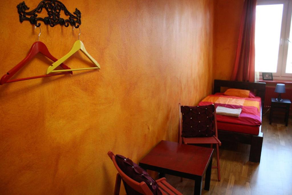 El Hostel Варшава Экстерьер фото