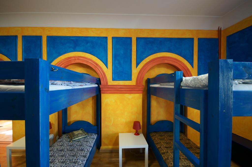 El Hostel Варшава Экстерьер фото